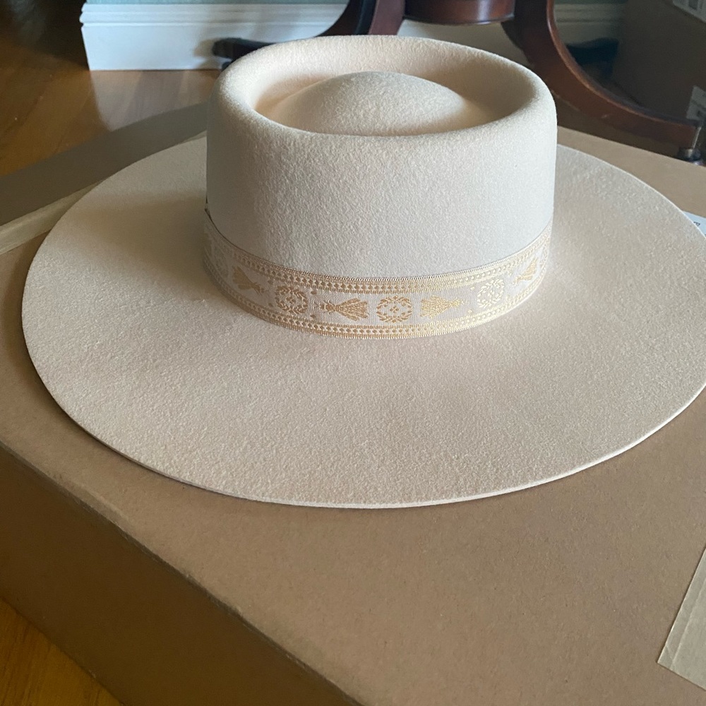 Lack of Colors cream hat - Picture 4 of 7